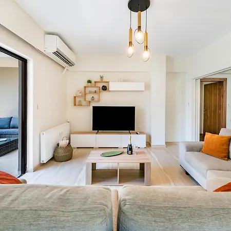 Flower Veranda 1st Floor App Apartamento