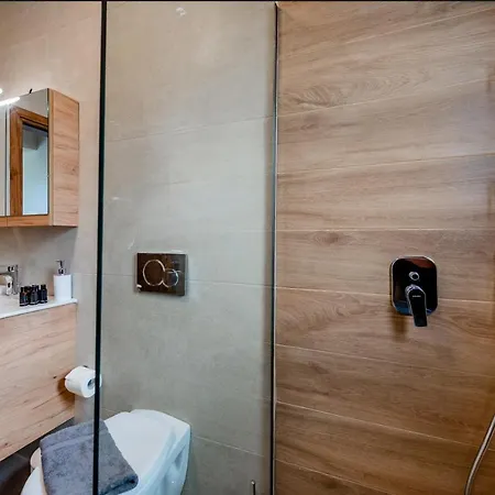 Flower Veranda 1st Floor App עיר רודוס